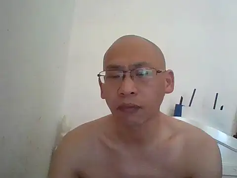 Snapshot of benly118 chatting on 04-30-26, 11:09 benly118 online show from 04-30-26, 11:09