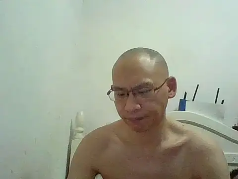 Snapshot of benly118 chatting on 05-02-26, 12:21 benly118 online show from 05-02-26, 12:21