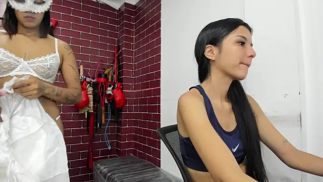 Snapshot of BDSM_FETISHESS chatting on 05-05-26, 01:41 BDSM FETISHESS online show from 05-05-26, 01:41