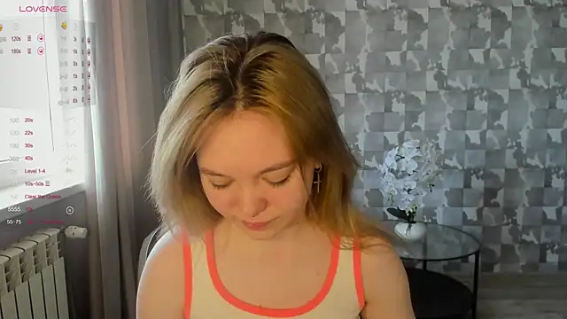 Anna Delon online show from 05-16-26, 10:36