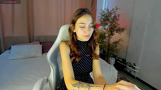 alis tauber online show from 07-27-26, 09:16