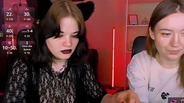 nikki kiss  online show from 05-26-26, 07:59