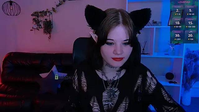 nikki kiss  online show from 05-31-26, 08:54