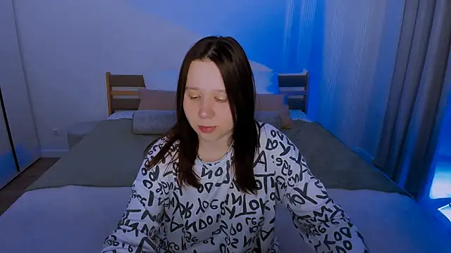 MooonlightSky online show from 04-27-26, 05:05