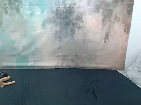 BossyBustyQueen online show from 06-02-26, 05:53