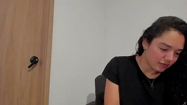 MiaRouseex online show from 05-27-26, 09:45