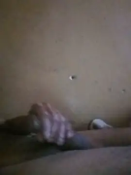 Snapshot of ovar12 chatting on 07-11-26, 11:02 ovar12 online show from 07-11-26, 11:02