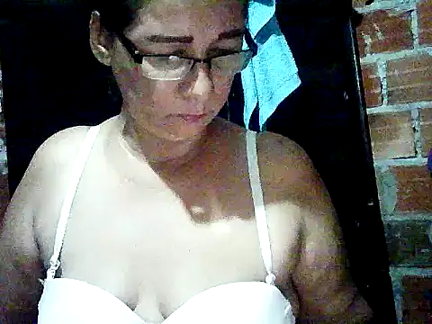 lola teem online show from 04-20-26, 01:19
