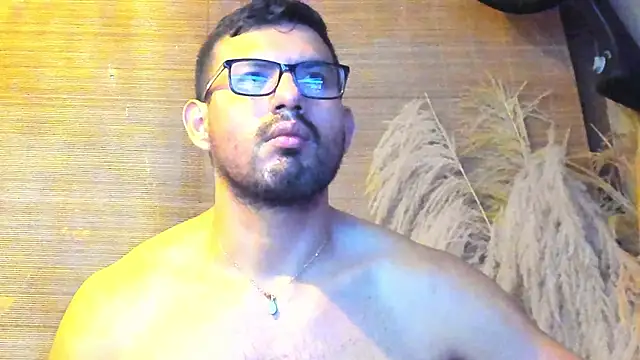 Snapshot of JacobWestt chatting on 05-26-26, 11:17 JacobWestt online show from 05-26-26, 11:17