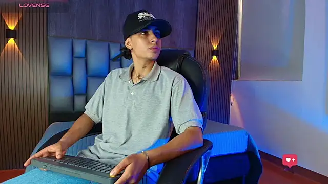 mohamed malik online show from 05-15-26, 01:51