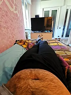 stefanotoma91 online show from 04-25-26, 11:57