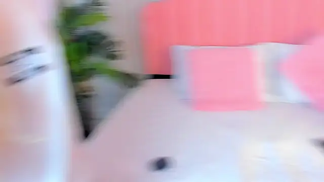 sweett fire online show from 04-18-26, 07:58