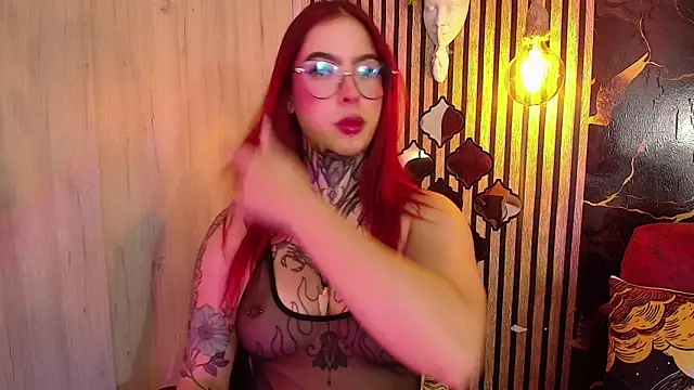 Snapshot of Atenea_Red chatting on 06-05-26, 07:19 Atenea Red online show from 06-05-26, 07:19