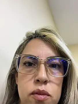 Aphril Iris online show from 04-29-26, 11:44