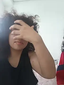 Chloe and Violeta online show from 07-04-26, 04:46