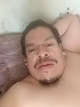 Snapshot of Oskr2024XXX chatting on 09-10-25, 04:29 Oskr2024XXX online show from 09-10-25, 04:29