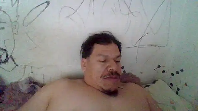 Snapshot of Oskr2024XXX chatting on 12-18-25, 06:58 Oskr2024XXX online show from 12-18-25, 06:58