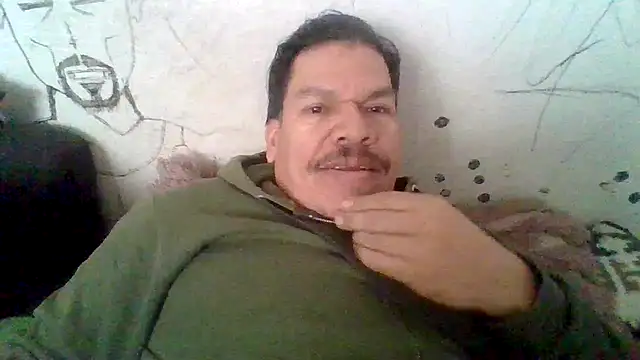 Snapshot of Oskr2024XXX chatting on 12-19-25, 06:59 Oskr2024XXX online show from 12-19-25, 06:59