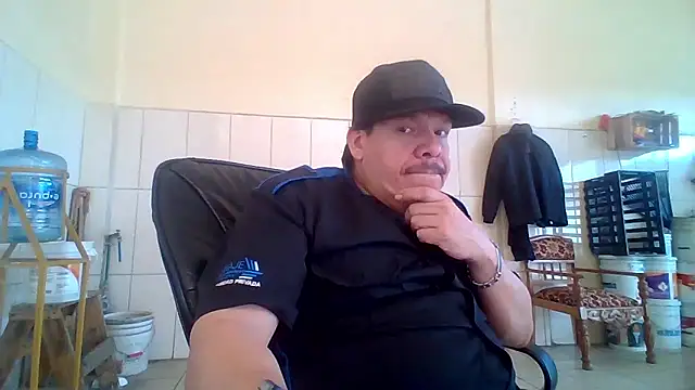 Snapshot of Oskr2024XXX chatting on 01-08-26, 09:17 Oskr2024XXX online show from 01-08-26, 09:17