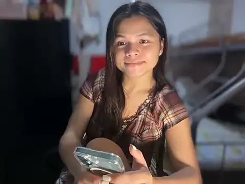 transaliyah online show from 04-20-26, 02:42