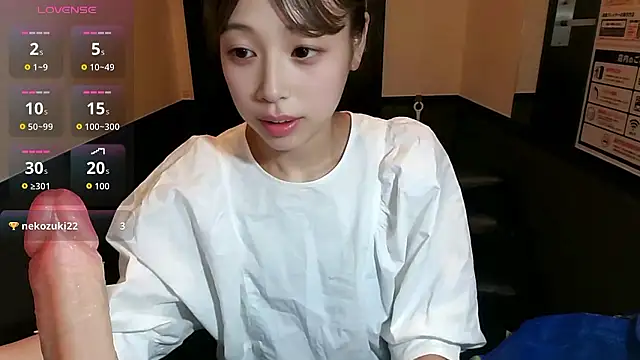 yupop09 online show from 06-11-26, 02:33