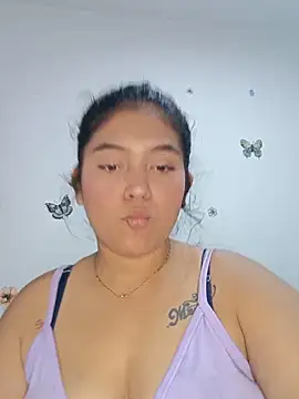 Snapshot of mari_diaz chatting on 06-06-26, 06:56 mari diaz online show from 06-06-26, 06:56