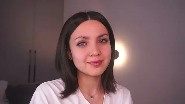 ElviraGounder online show from 04-22-26, 05:21