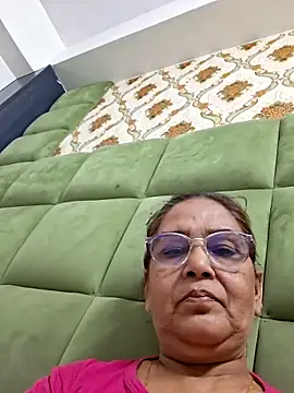 Shalini3456 online show from 05-16-26, 10:47