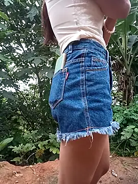 Elena Mia online show from 06-19-26, 10:57