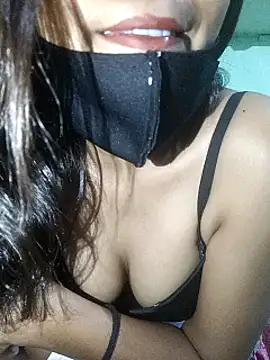 Snapshot of Rashmika__Rouni chatting on 04-18-26, 07:58 Rashmika Rouni online show from 04-18-26, 07:58
