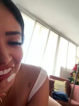 Snapshot of Sara_fun chatting on 12-31-24, 07:07 Sara fun online show from 12-31-24, 07:07