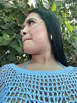 Snapshot of Sara_fun chatting on 01-28-25, 07:10 Sara fun online show from 01-28-25, 07:10