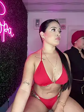 Snapshot of Sara_fun chatting on 03-19-25, 02:46 Sara fun online show from 03-19-25, 02:46