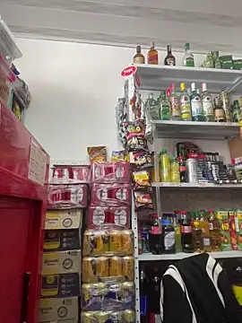 Snapshot of Sara_fun chatting on 09-25-25, 06:33 Sara fun online show from 09-25-25, 06:33