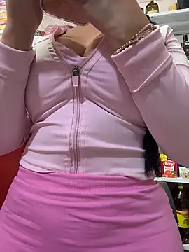 Sara fun online show from 04-27-26, 06:28