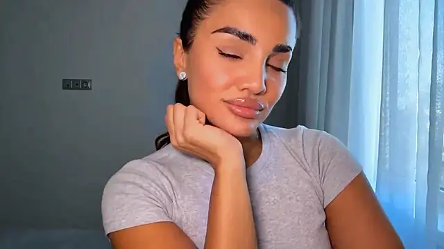 MelindaReny online show from 04-22-26, 02:40