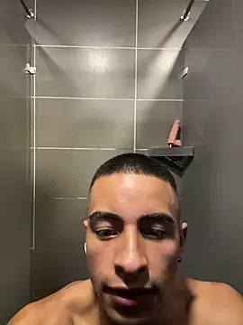 willclayy online show from 07-06-26, 03:03