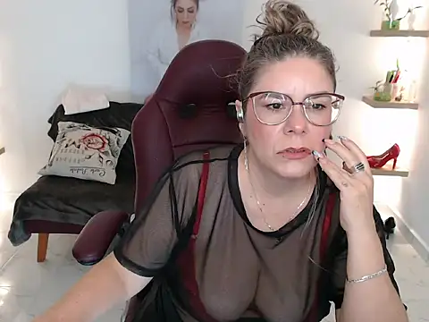 SultanaNoir online show from 04-26-26, 11:02