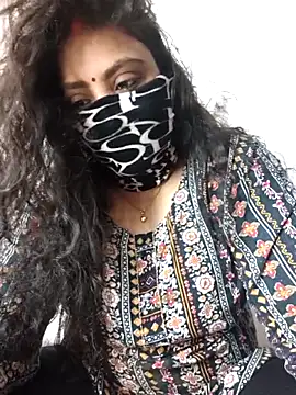 Hot-Beautiful Cpl online show from 04-16-26, 06:03