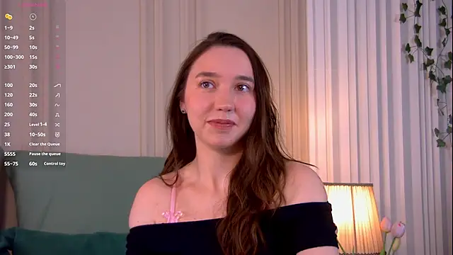 Suzaneey online show from 04-23-26, 07:27