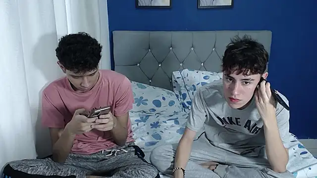 Thiago And Gael online show from 07-29-26, 08:51