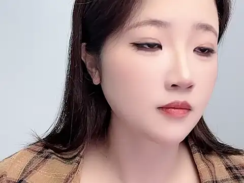 Eva 258899 online show from 04-25-26, 01:30