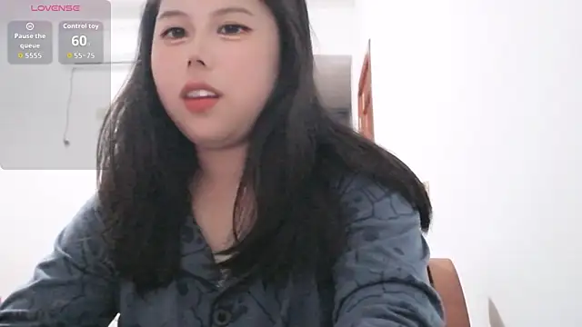 66-hannah-66 online show from 04-23-26, 02:52