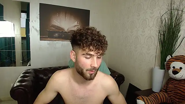KyloEast online show from 05-20-26, 04:57