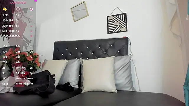 Sweett-Maria online show from 06-19-26, 06:56
