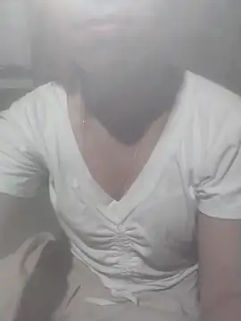 Snapshot of Zara-Lina chatting on 04-23-26, 01:46 Zara-Lina online show from 04-23-26, 01:46