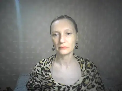 LunaBelle8 online show from 04-30-26, 06:03