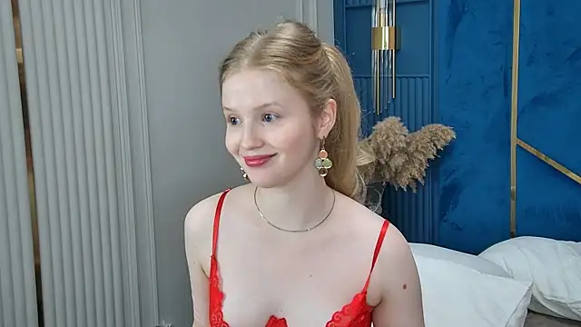 LilianHowards online show from 07-28-26, 02:35