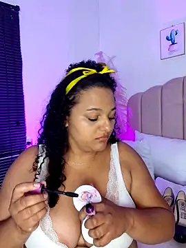 manuboobss online show from 04-20-26, 09:05