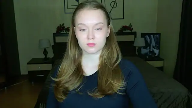 ValeriSunny online show from 04-28-26, 02:33